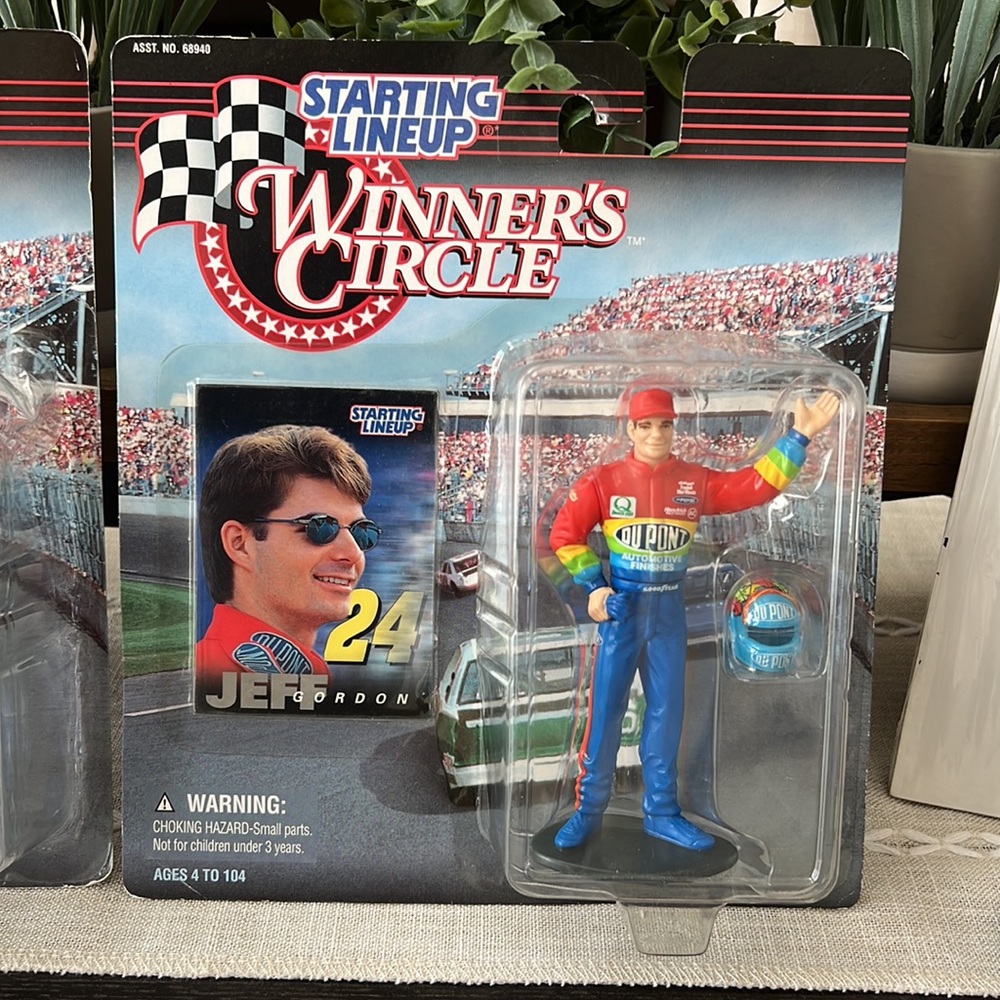 NASCAR Collection Lot - Picture 5 of 7